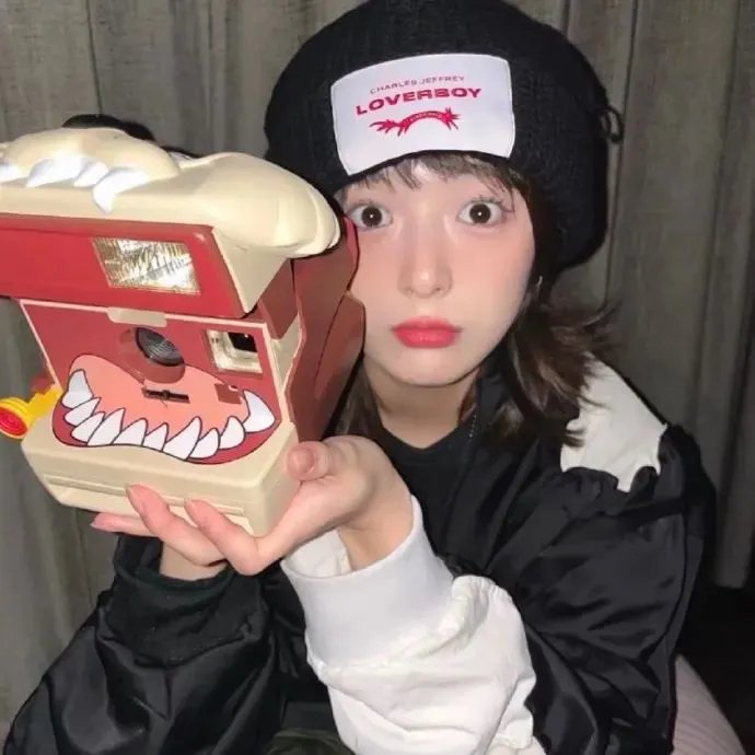 死侍与金刚狼